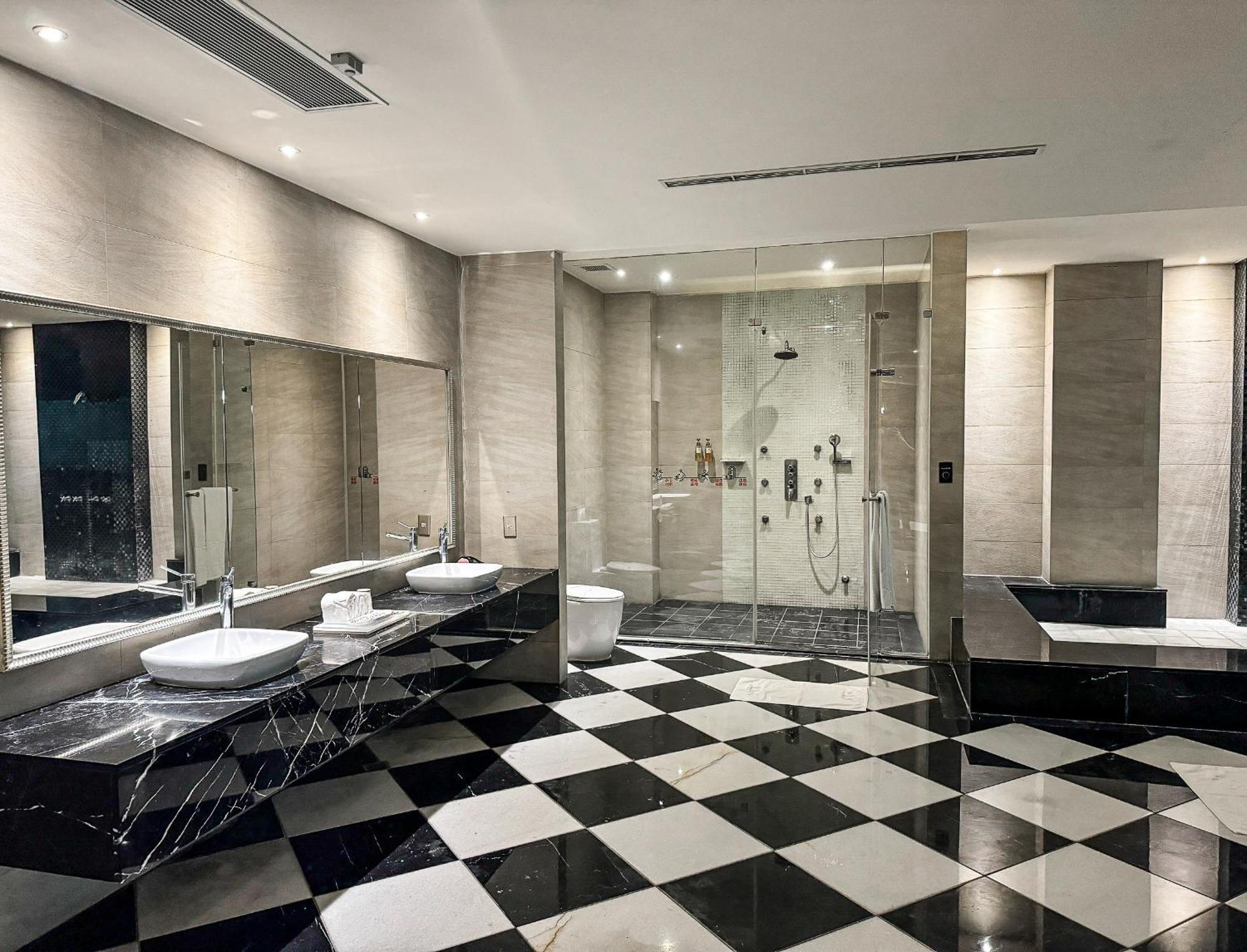All-Ur Boutique Motel - Taichung Branch Kültér fotó
