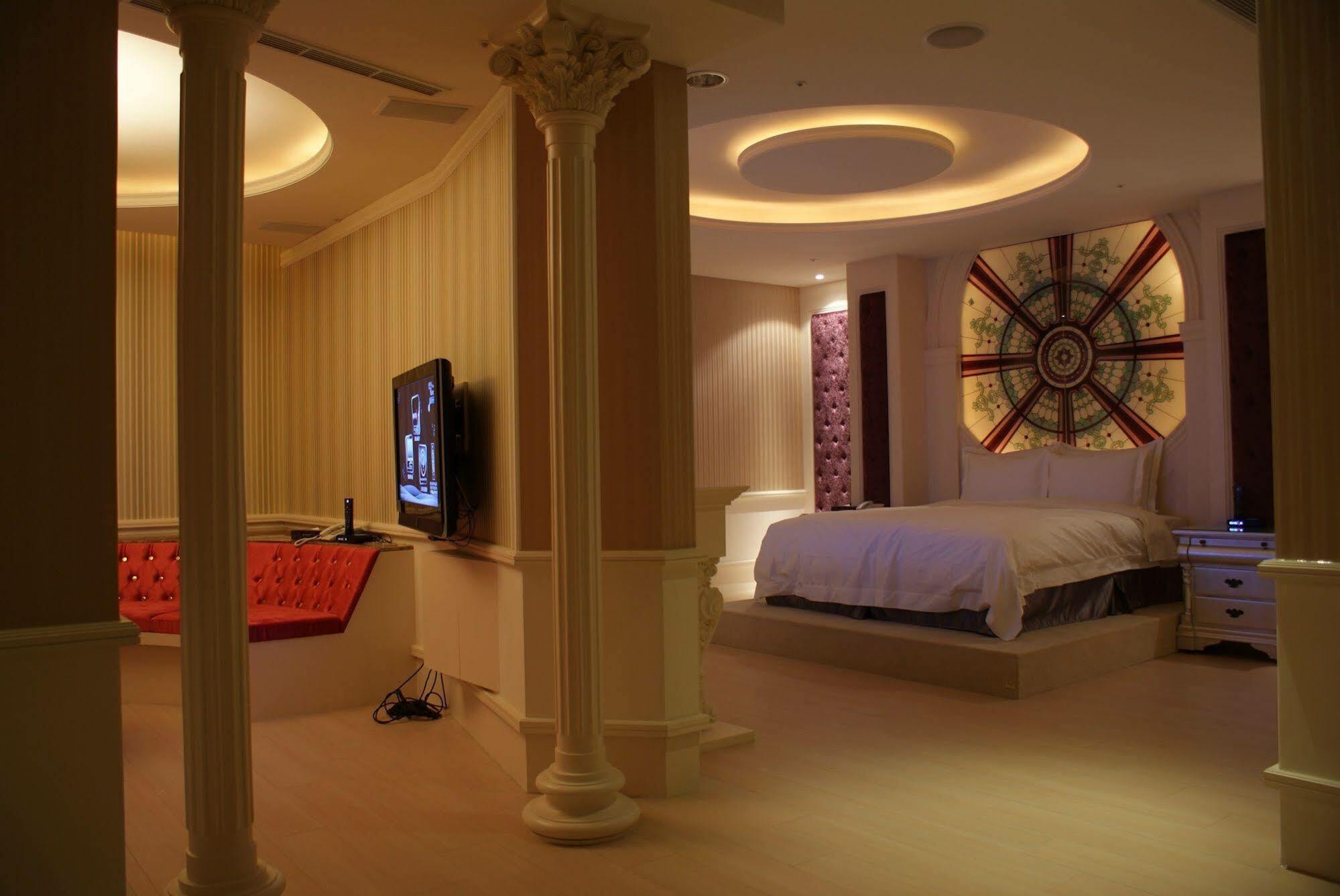 All-Ur Boutique Motel - Taichung Branch Kültér fotó